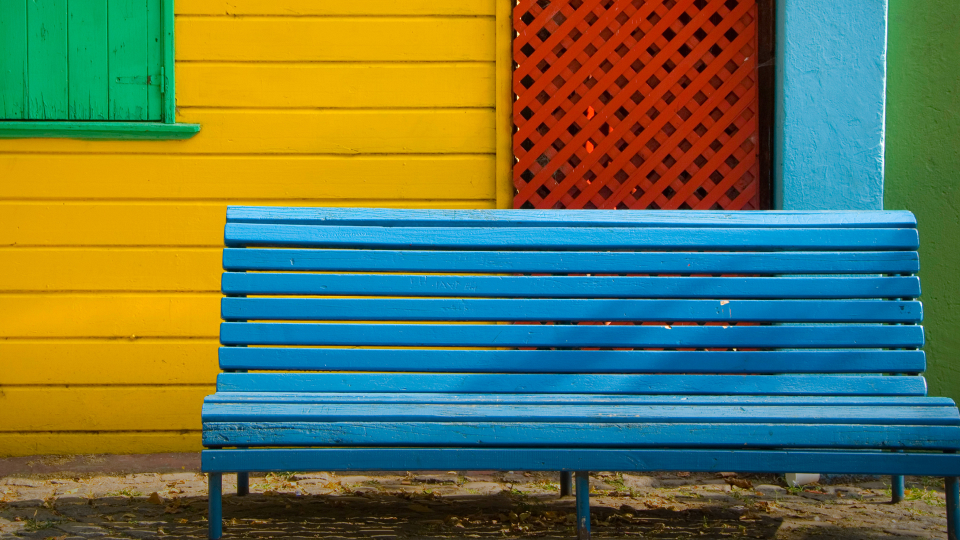 Fondo de pantalla Colorful Houses and Bench 1920x1080