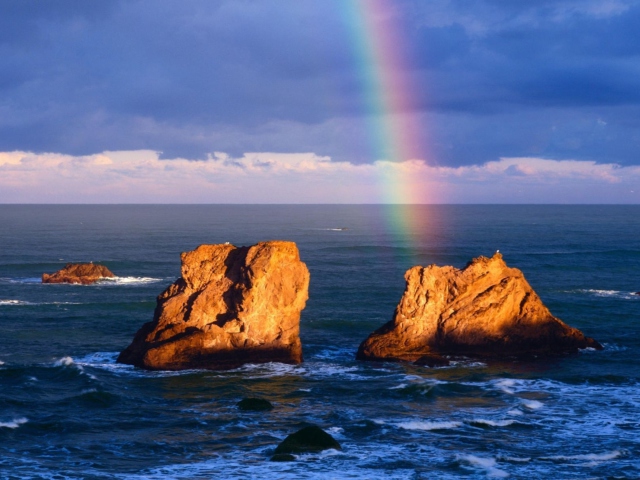 Das Ocean, Rocks And Rainbow Wallpaper 640x480