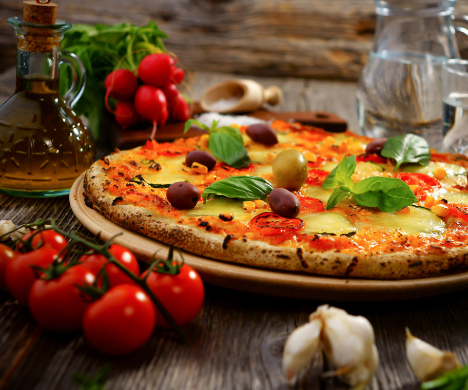 Homemade Pizza wallpaper 960x800