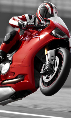 Обои Ducati 1199 Superbike 240x400