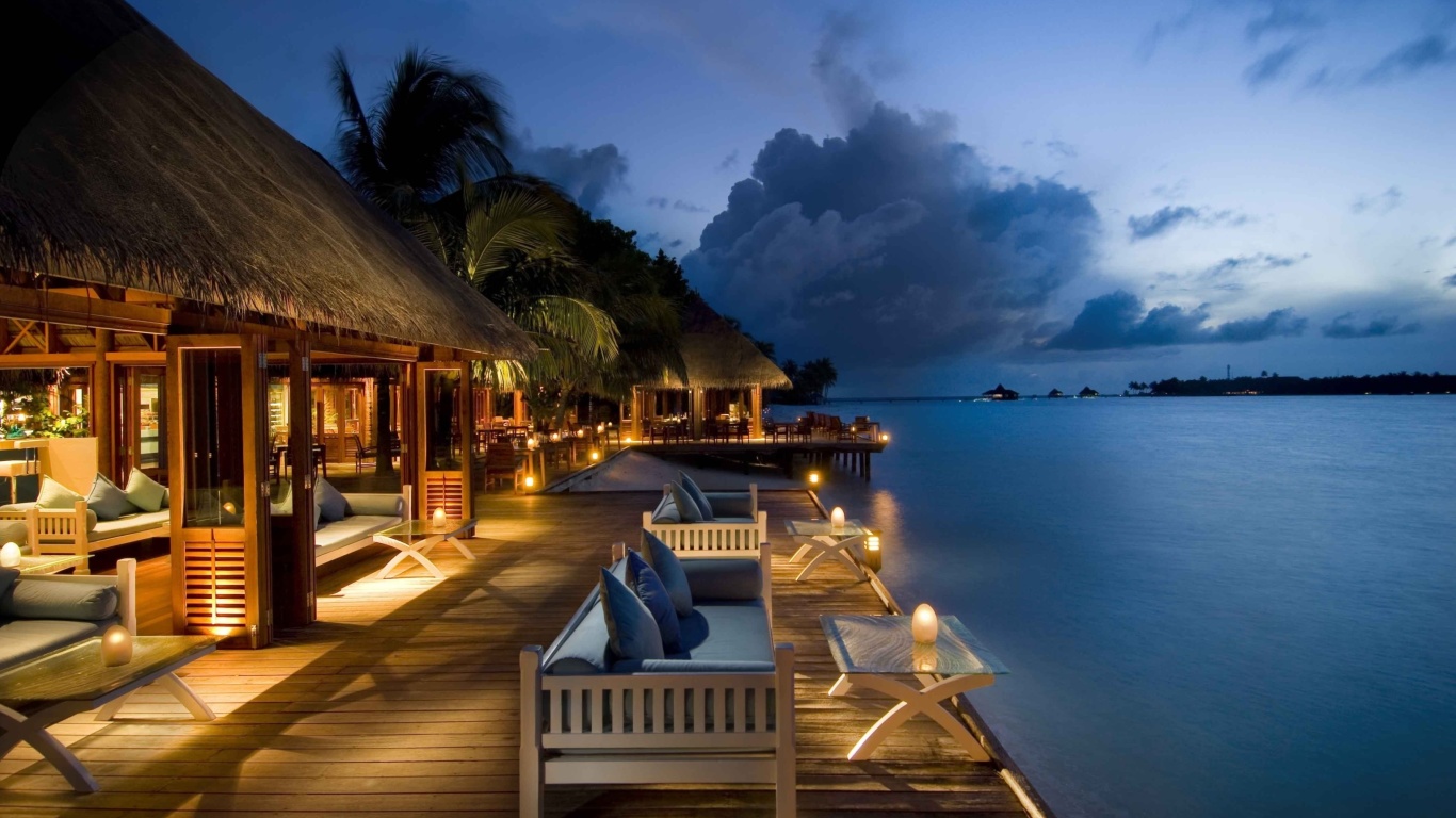 5 Star Conrad Maldives Rangali Resort screenshot #1 1366x768