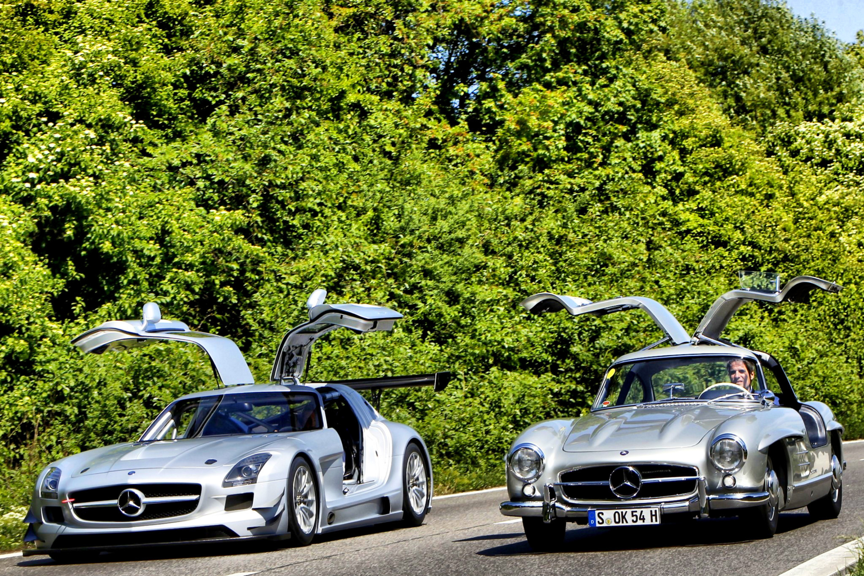 Das Mercedes Benz SLS Grand Tourer Coupe Wallpaper 2880x1920