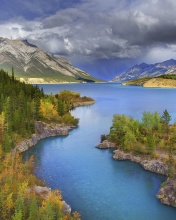 Das Banff National Park in Canada Wallpaper 176x220