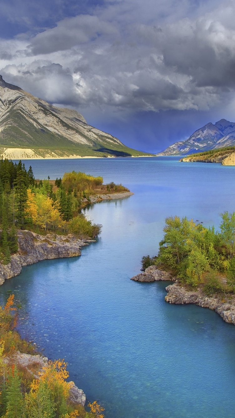 Screenshot №1 pro téma Banff National Park in Canada 750x1334