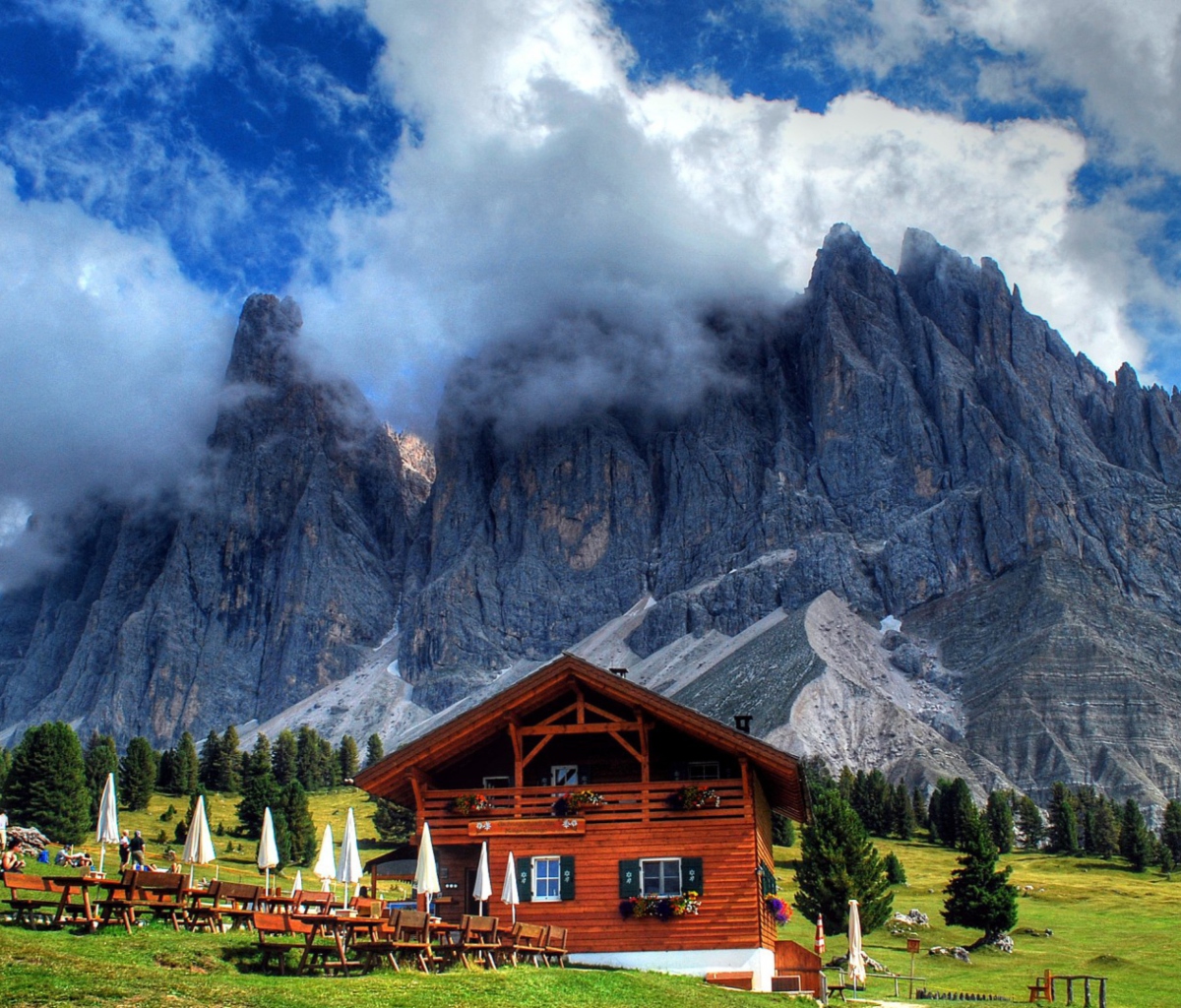 Screenshot №1 pro téma Wooden House In Alps 1200x1024