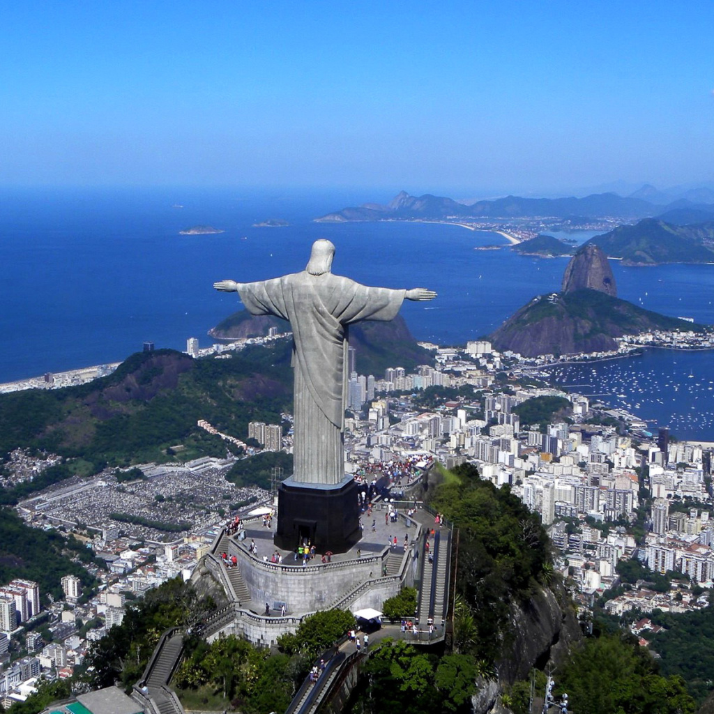 Обои Christ the Redeemer statue in Rio de Janeiro 1024x1024