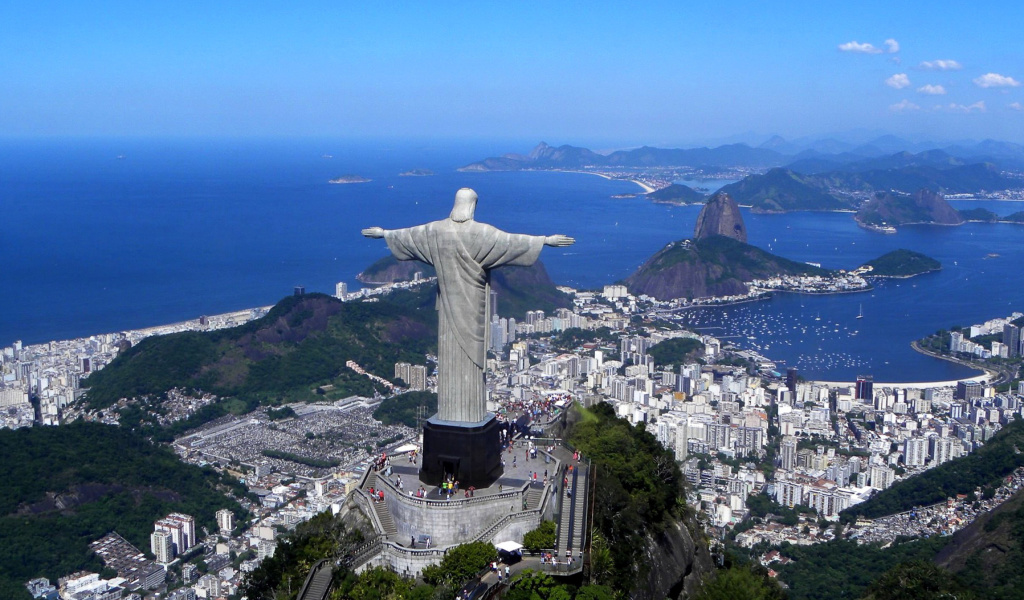 Обои Christ the Redeemer statue in Rio de Janeiro 1024x600