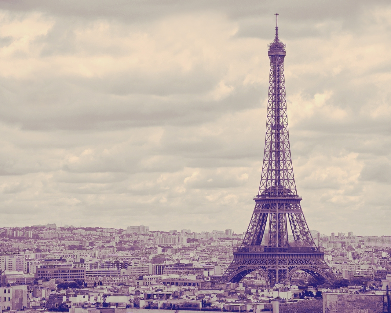 Eiffel Tower Landmark Color screenshot #1 1280x1024
