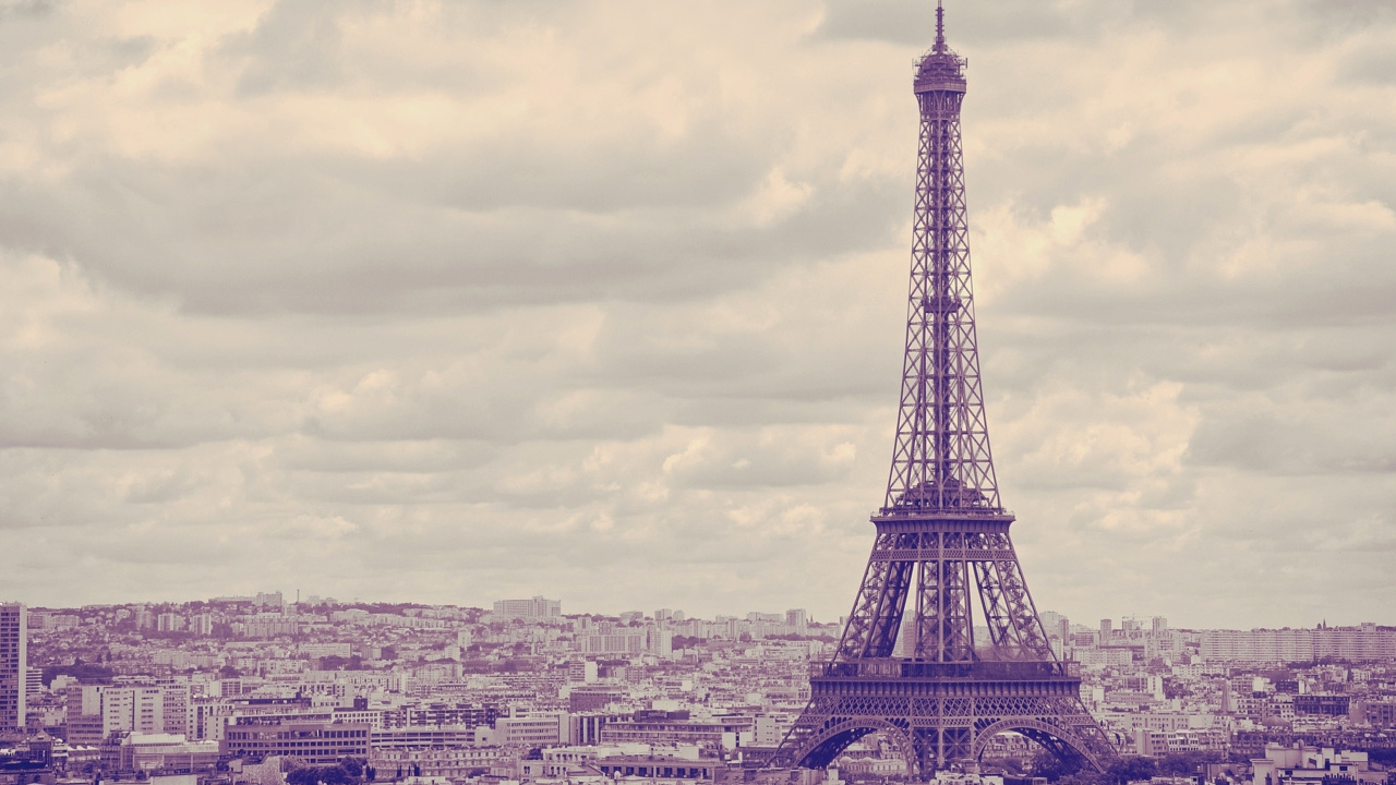 Sfondi Eiffel Tower Landmark Color 1280x720