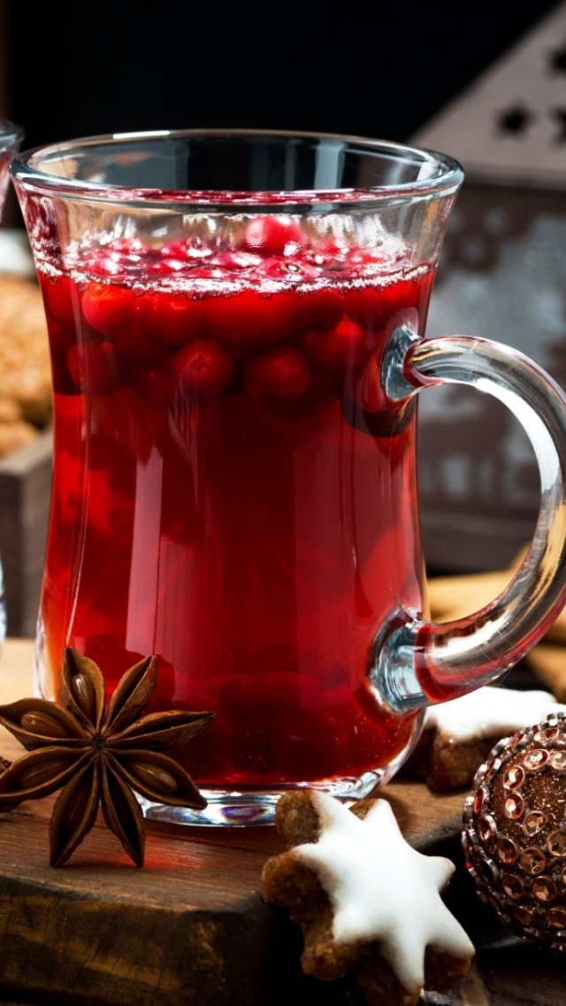 Cake and mulled wine wallpaper 640x1136