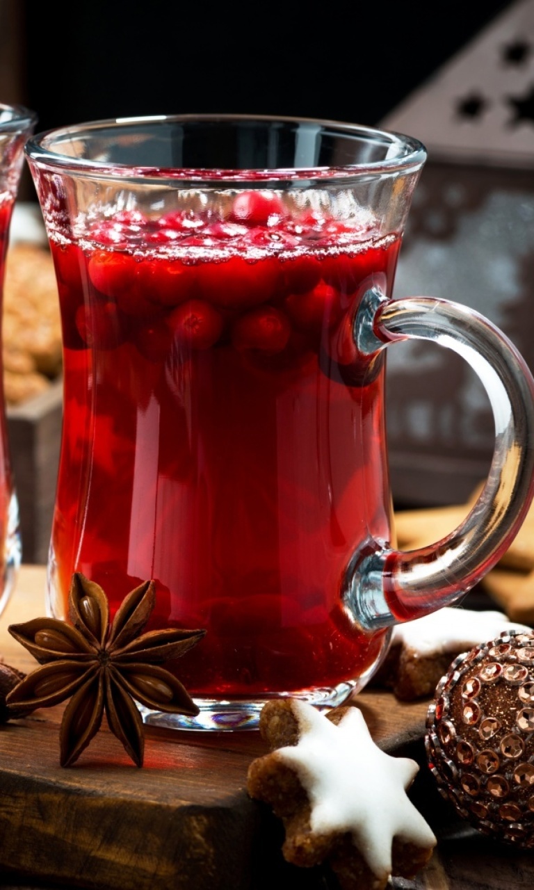 Cake and mulled wine wallpaper 768x1280