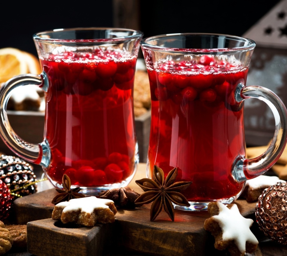 Cake and mulled wine wallpaper 960x854