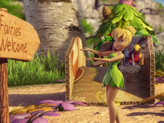 Обои Tinker Bell And The Great Fairy Rescue 2 320x240