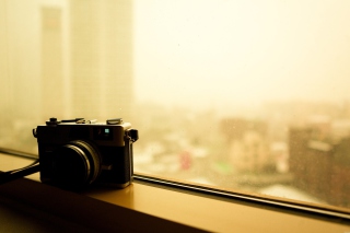 Retro Camera Wallpaper for Android, iPhone and iPad