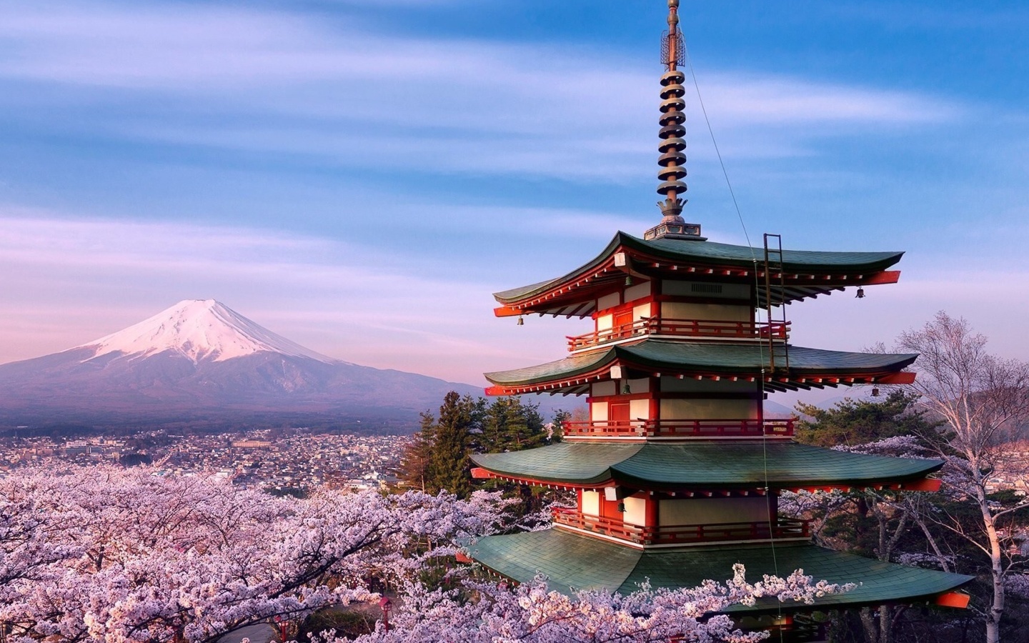 Обои Chureito Pagoda near Mount Fuji 1440x900