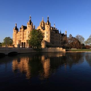 Kostenloses Schwerin Palace in Mecklenburg Vorpommern Wallpaper für iPad Air