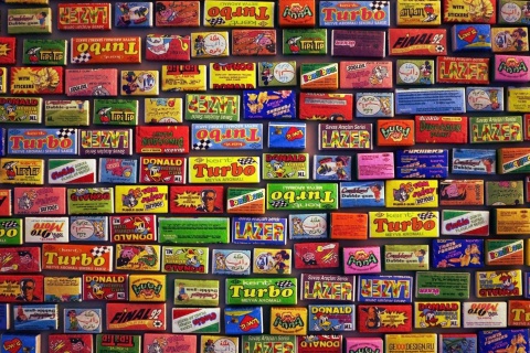 Chewing gum Turbo wallpaper 480x320