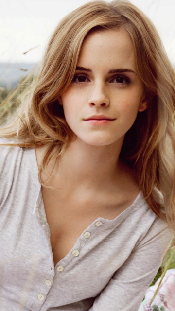 Emma wallpaper 360x640