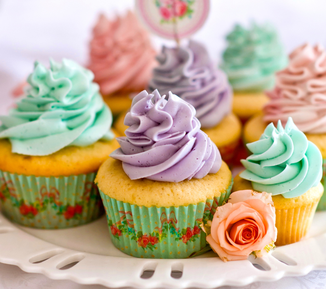 Fondo de pantalla Birthday Cupcakes 1080x960