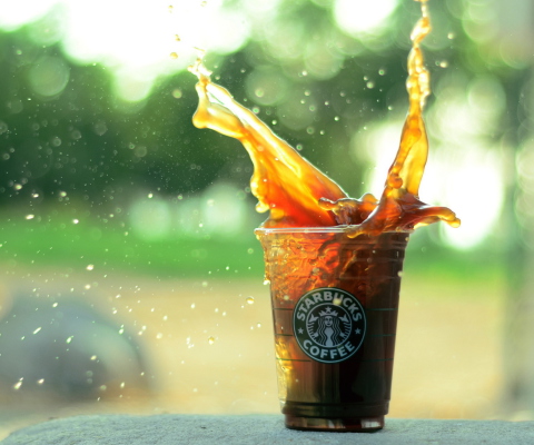 Das Starbucks Iced Coffee Splash Wallpaper 480x400