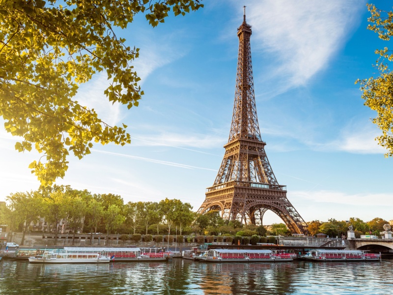Das Paris Symbol Eiffel Tower Wallpaper 800x600