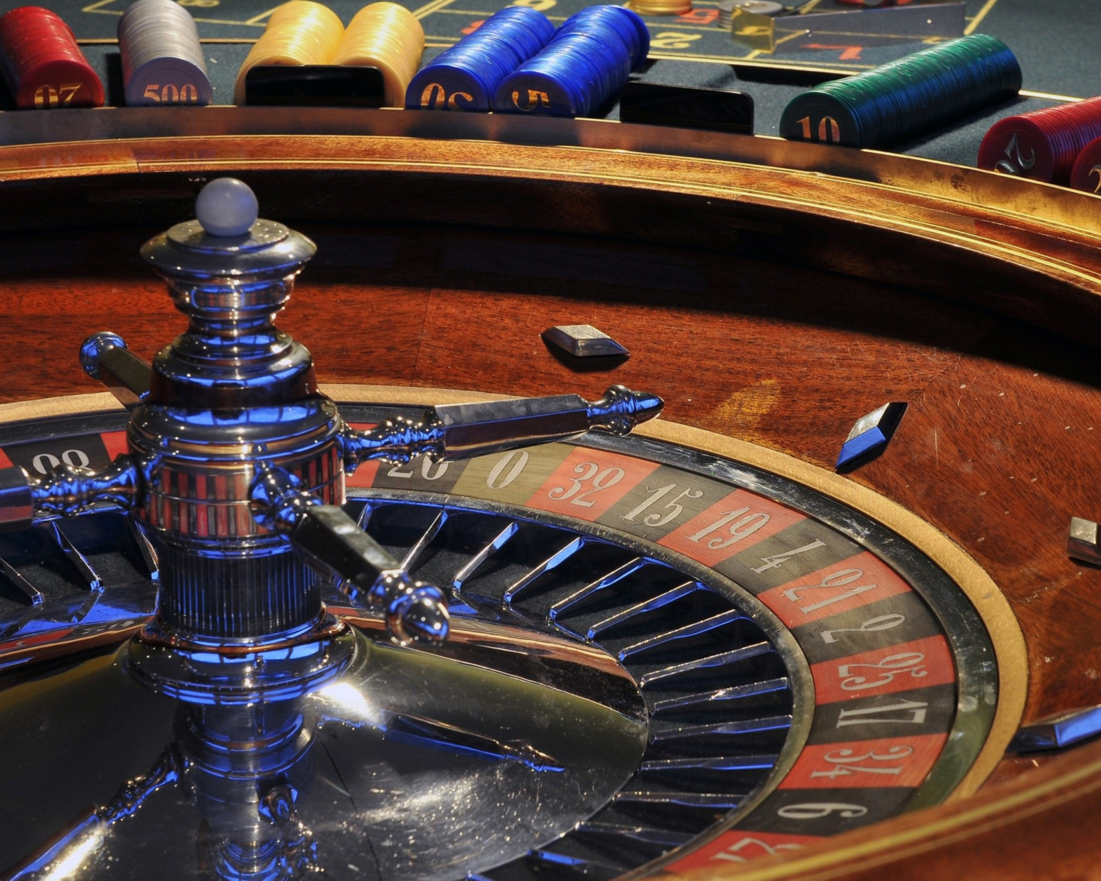 Roulette in Casino not Online Game wallpaper 1600x1280