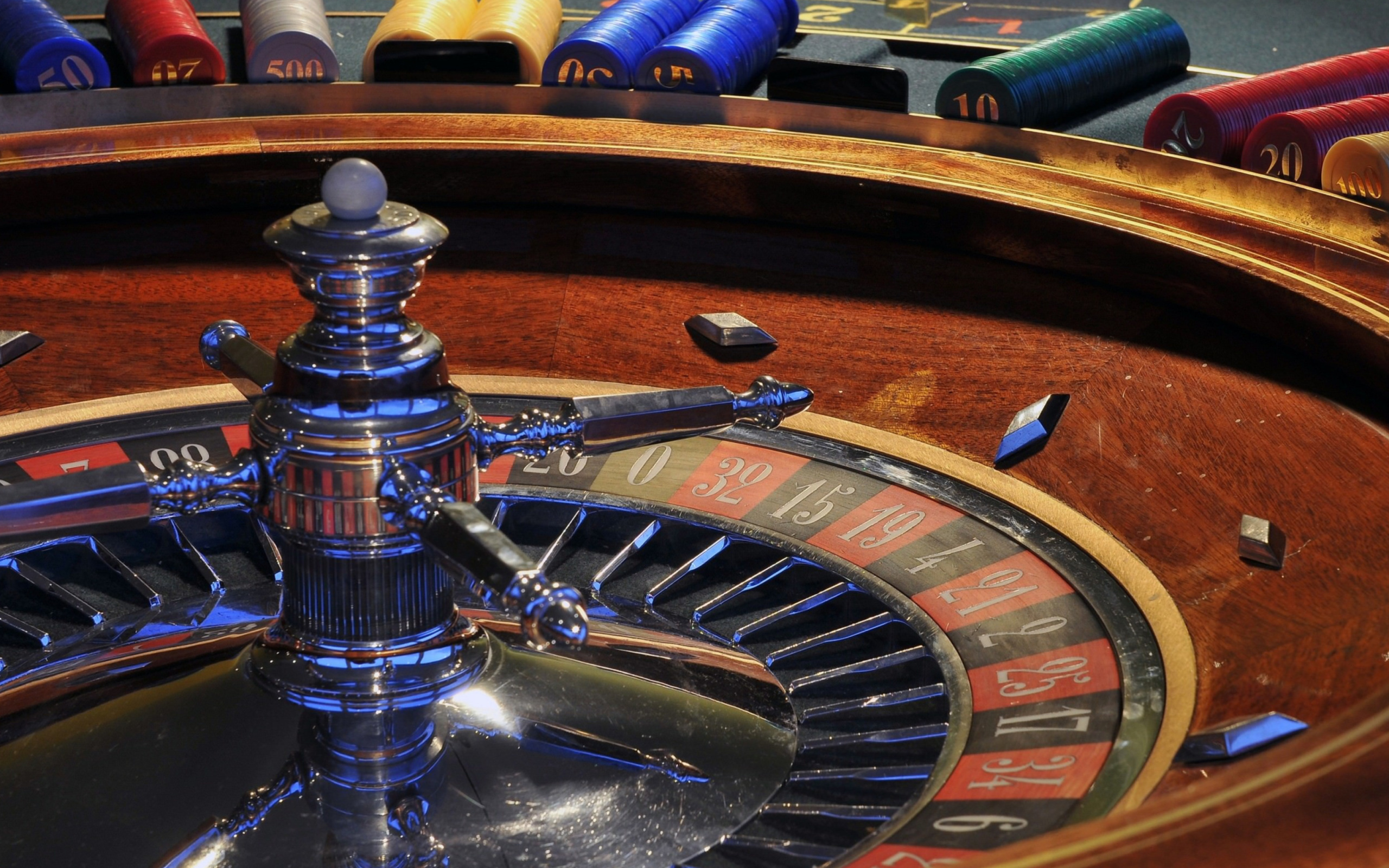 Roulette in Casino not Online Game wallpaper 2560x1600