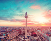 Berlin TV Tower Berliner Fernsehturm screenshot #1 176x144