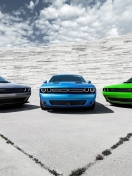 Sfondi 2015 Dodge Challenger Cars 132x176