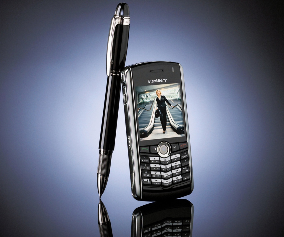 Fondo de pantalla Blackberry Pearl Vs Pen 960x800