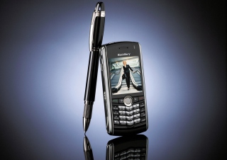 Blackberry Pearl Vs Pen - Obrázkek zdarma pro Nokia Asha 201