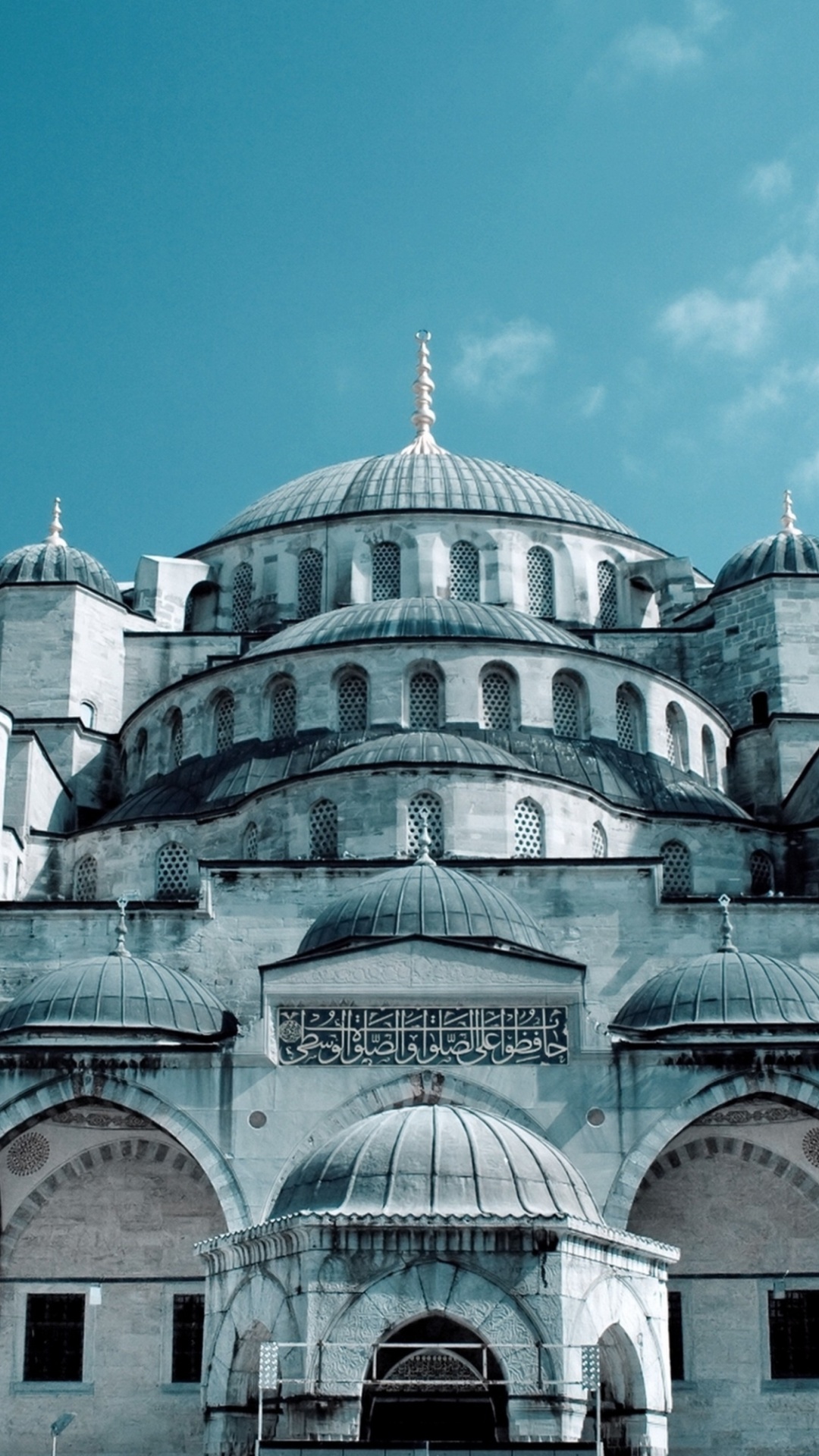 Fondo de pantalla Sultan Ahmed Mosque in Istanbul 1080x1920