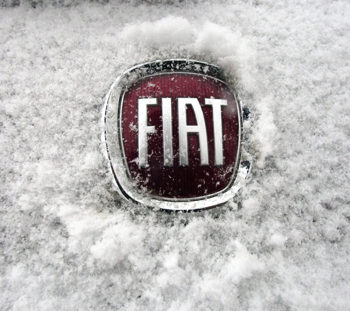 Fondo de pantalla Fiat Car Emblem 1440x1280