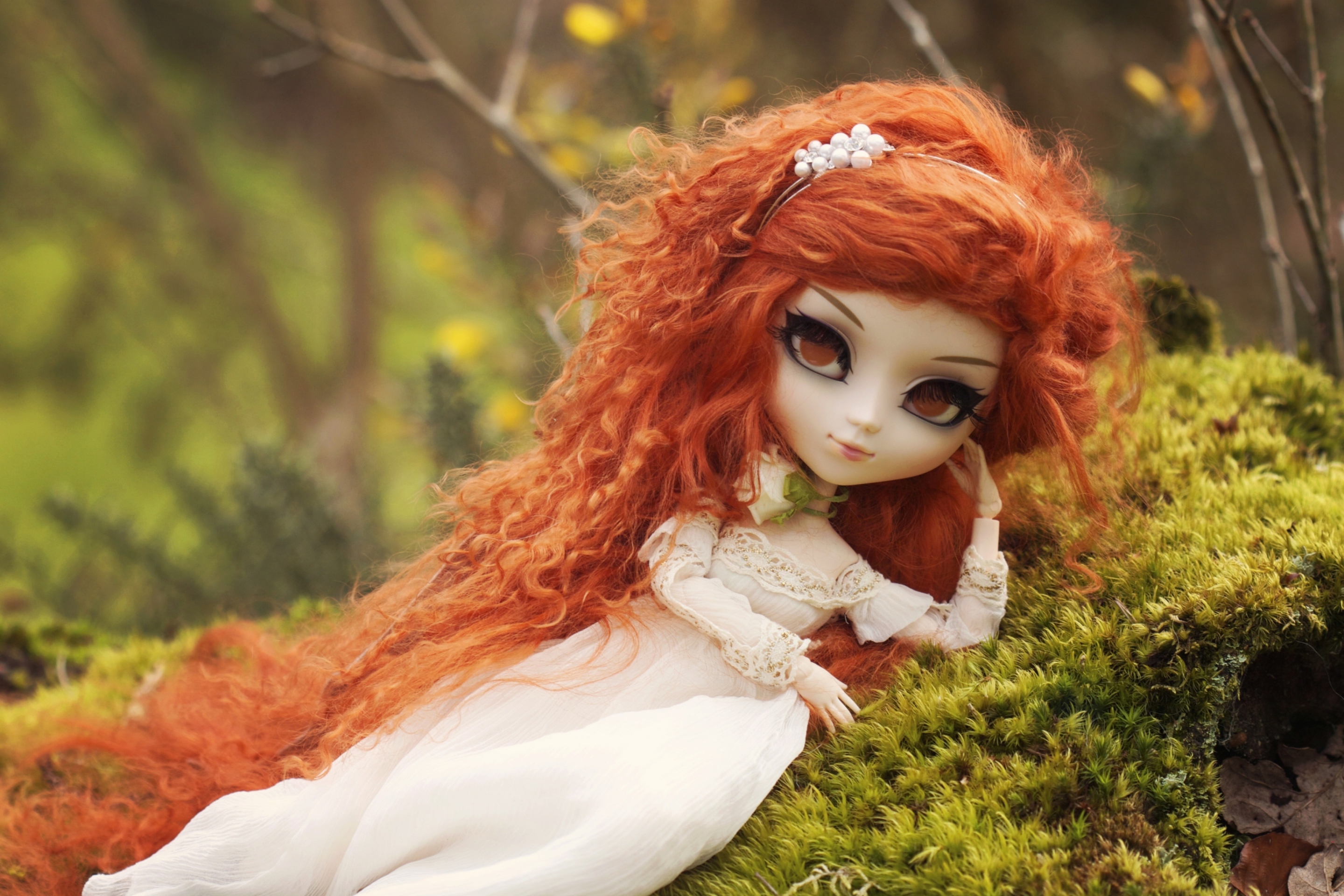 Fondo de pantalla Curly Redhead Doll 2880x1920