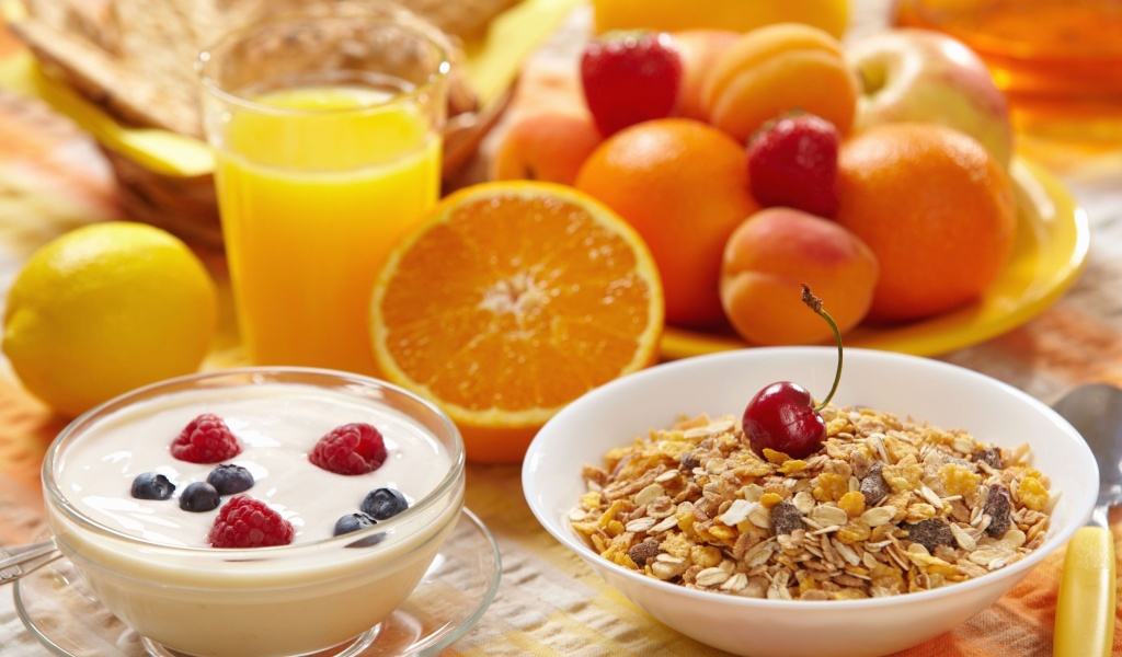 Обои Healthy breakfast nutrition 1024x600