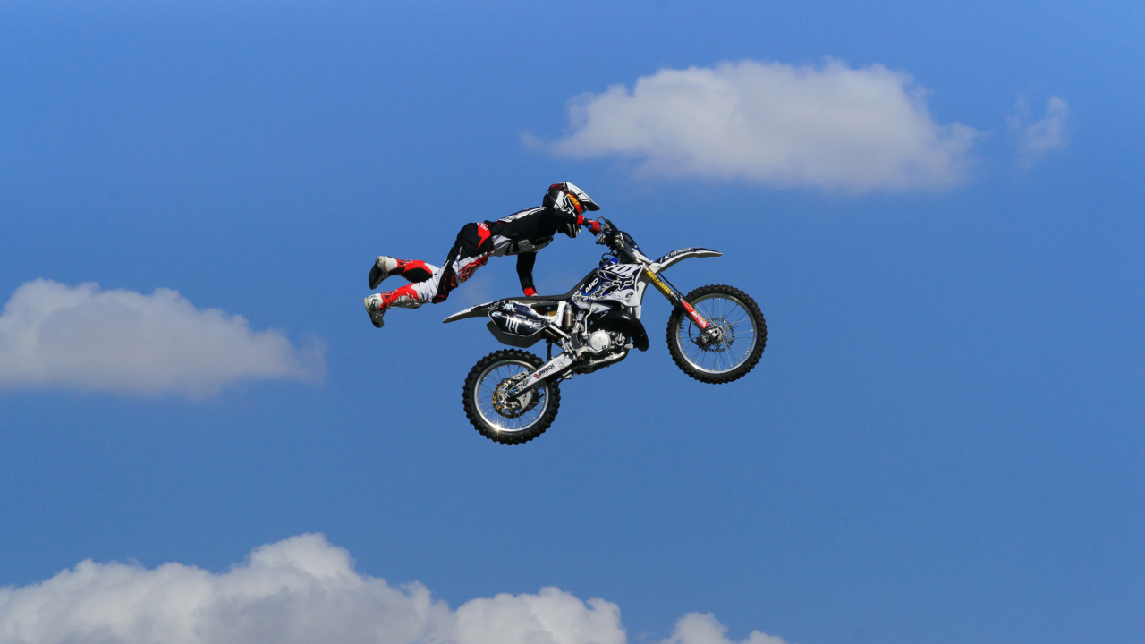 Screenshot №1 pro téma Motorcycle Jump 1280x720