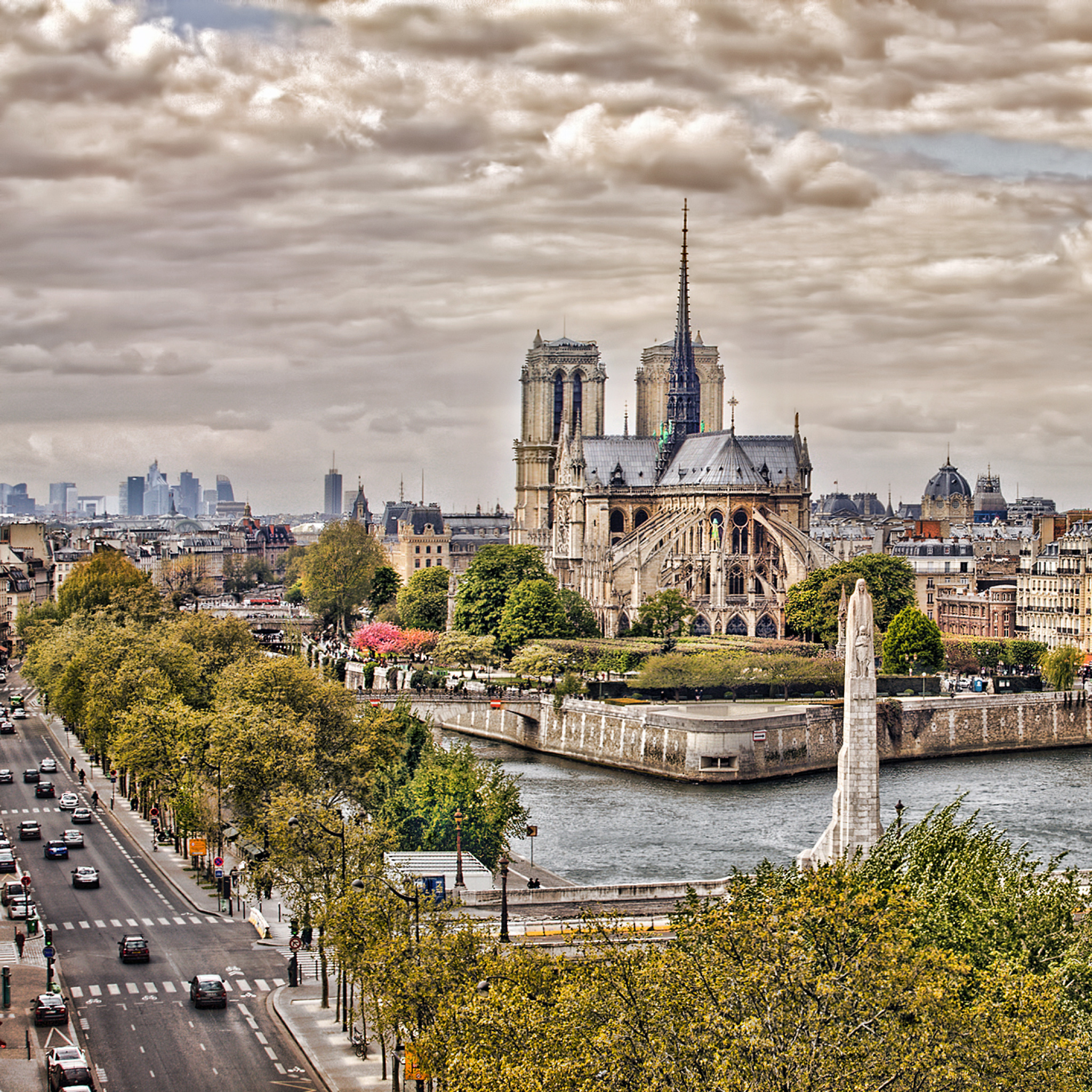 Fondo de pantalla Notre dame de Paris 2048x2048