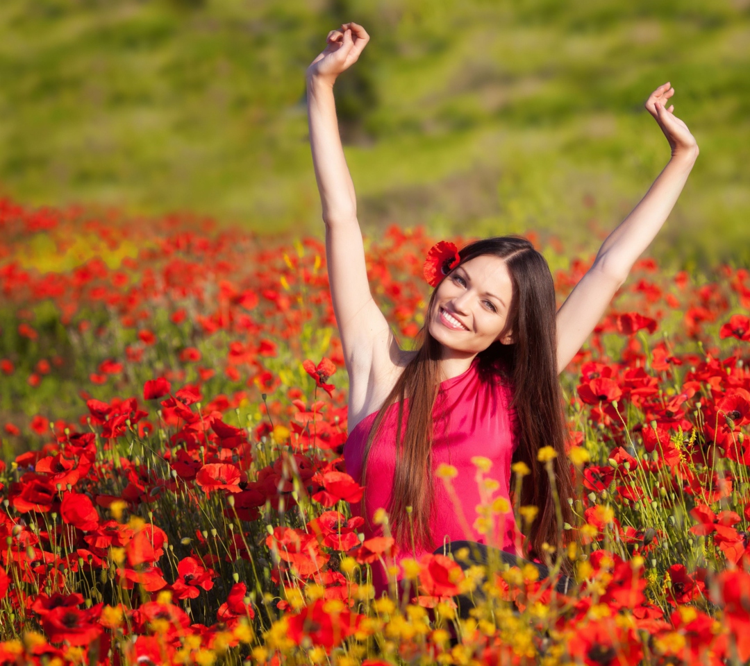 Screenshot №1 pro téma Happy Girl In Flower Field 1080x960