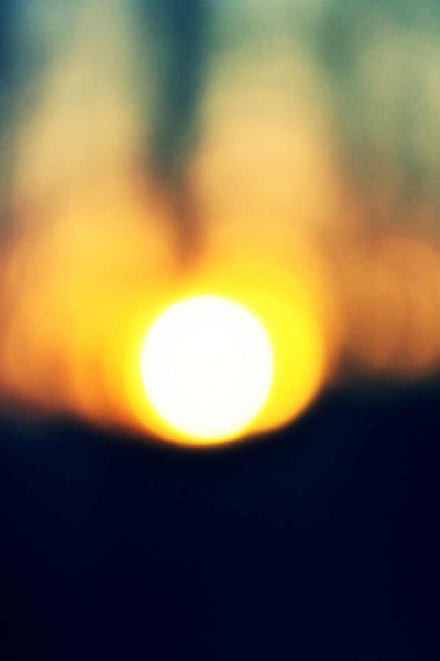 Screenshot №1 pro téma Blurred Sunset 640x960