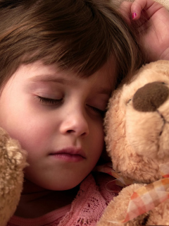 Das Child Sleeping With Teddy Bear Wallpaper 240x320