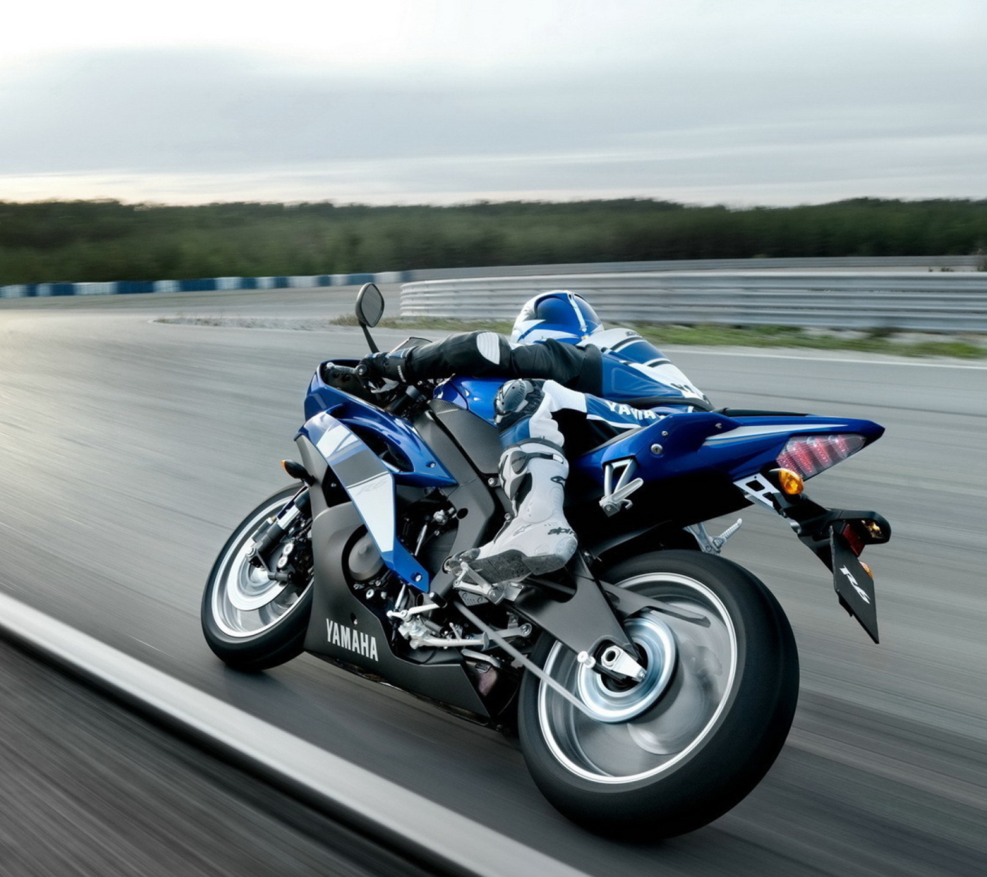 Das Yamaha Bike Wallpaper 1440x1280