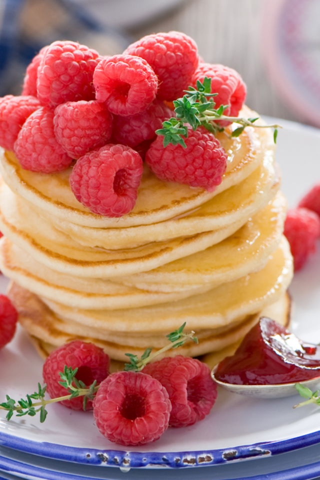 Tasty Raspberry Pancakes wallpaper 640x960