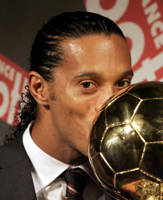 Ronaldinho - Obrázkek zdarma pro 480x800