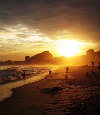 Copacabana Beach Sunset - Obrázkek zdarma pro 640x1136