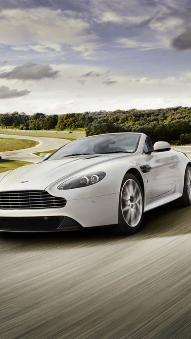 Screenshot №1 pro téma Aston Martin Vantage S 640x1136