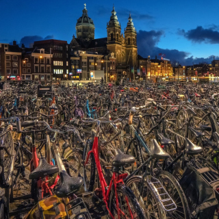 Kostenloses Amsterdam Bike Parking Wallpaper für 128x128