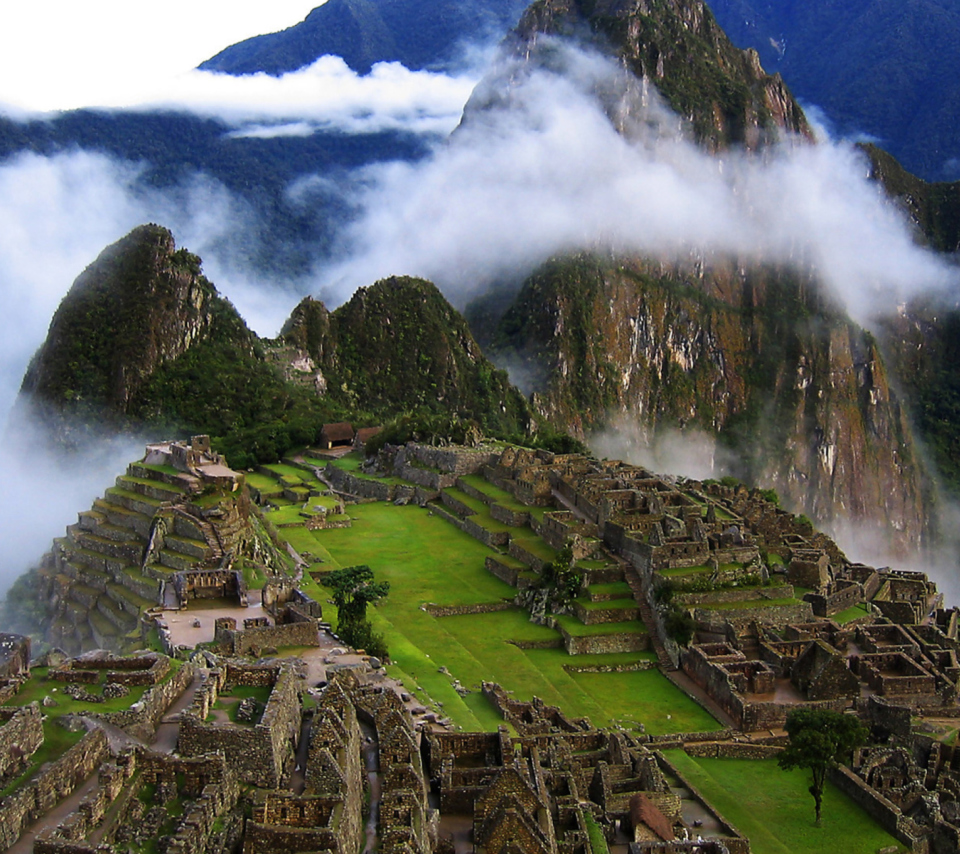 Machu Picchu wallpaper 960x854