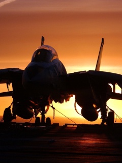 Fondo de pantalla Top Gun Maverick 240x320