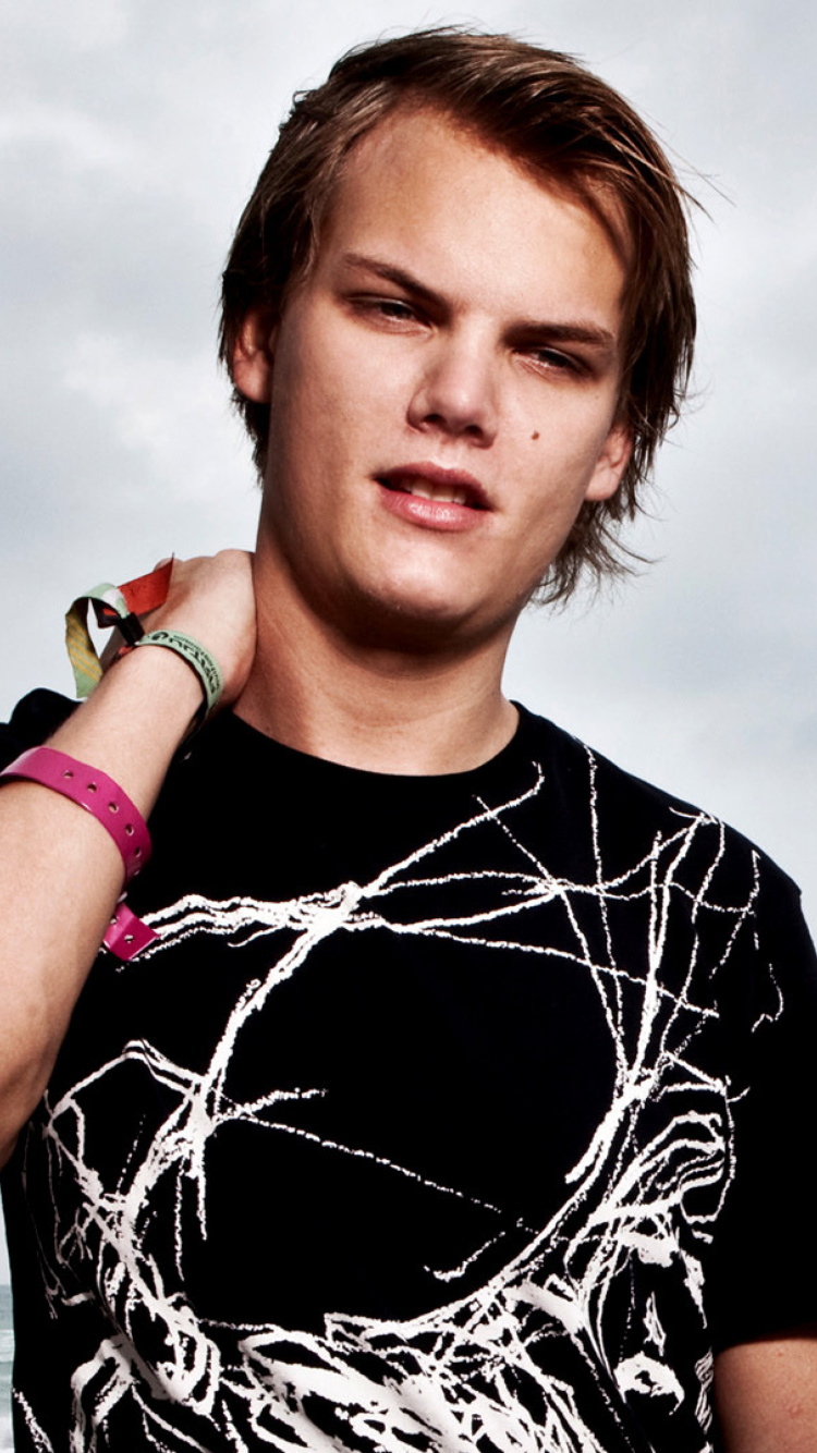 Das Avicii DJ Wallpaper 750x1334