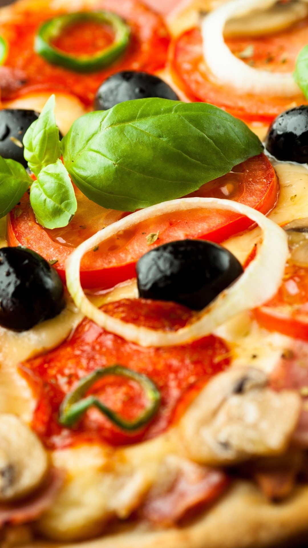 Обои Pizza with mushrooms and tomatoes 1080x1920